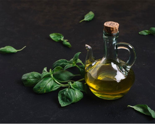 Natural Essential Oils In Al Yahar